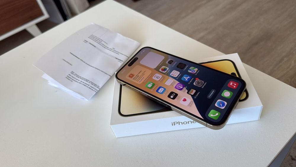 Vendo iPhone 14 Pro Max 512Gb Livre Gold