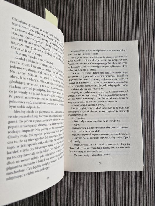 9431. "Coraz większy mrok" Collen Hoover