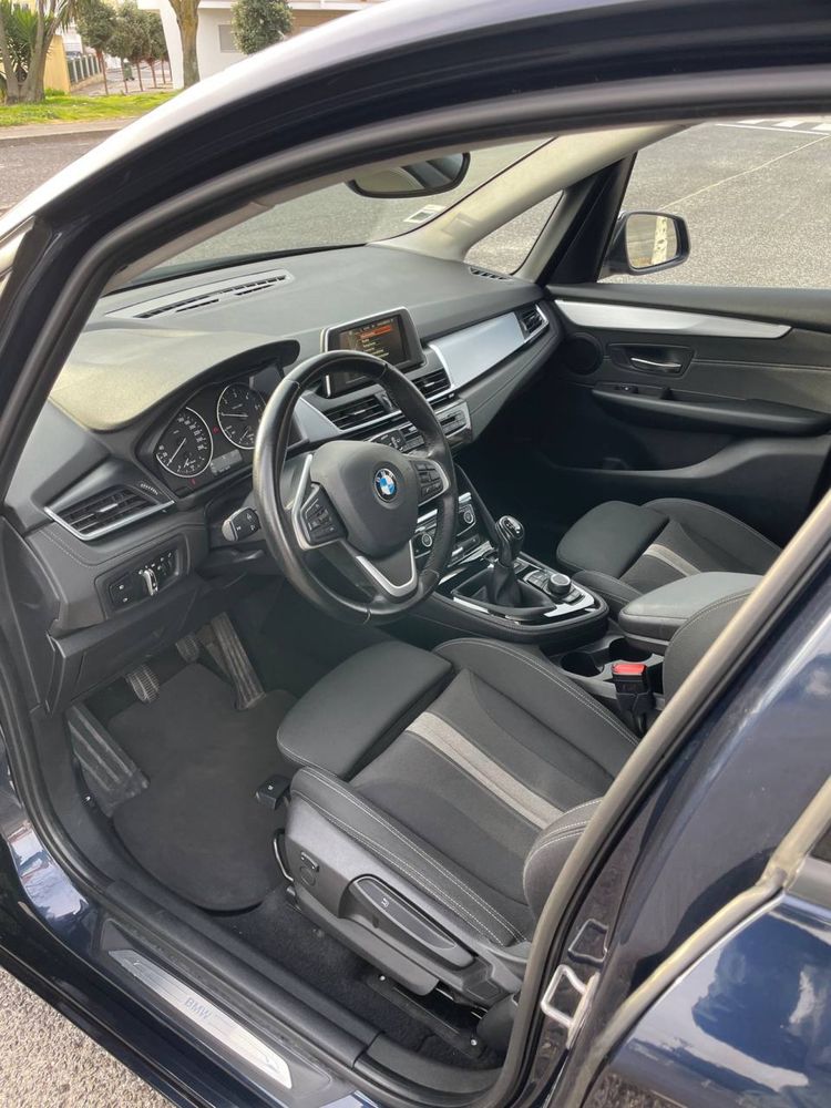 BMW Active Tourer 216 D