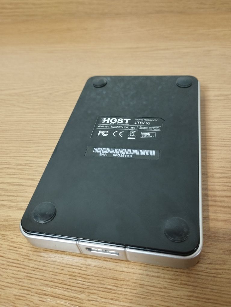 Внешний жесткий диск Hitachi HGST Touro Mobile USB 3.0 1TB