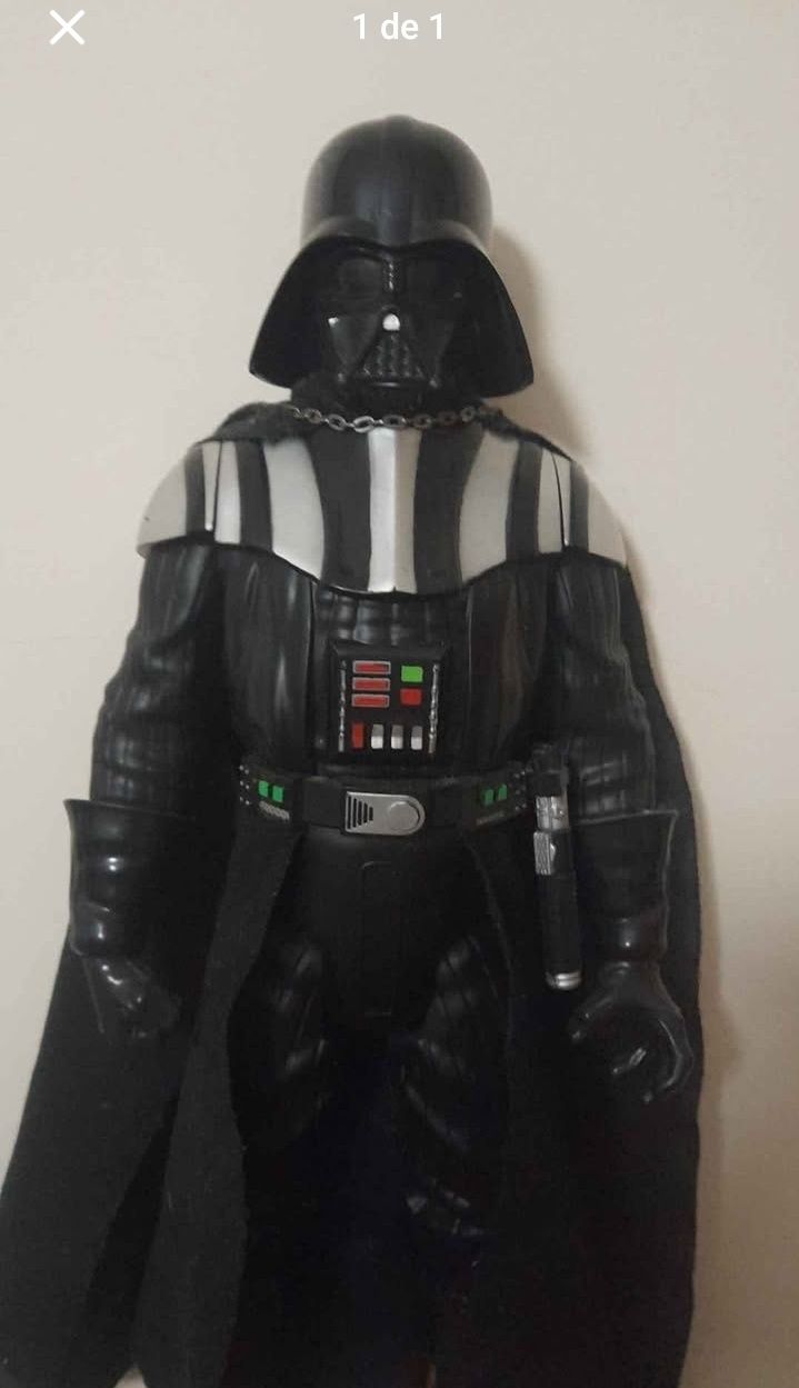figura de ação do darth vader