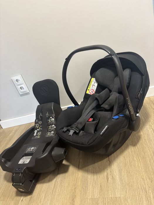 Avionaut pixel pro czarny z bazą Isofix bezwypadkowy na gwarancji