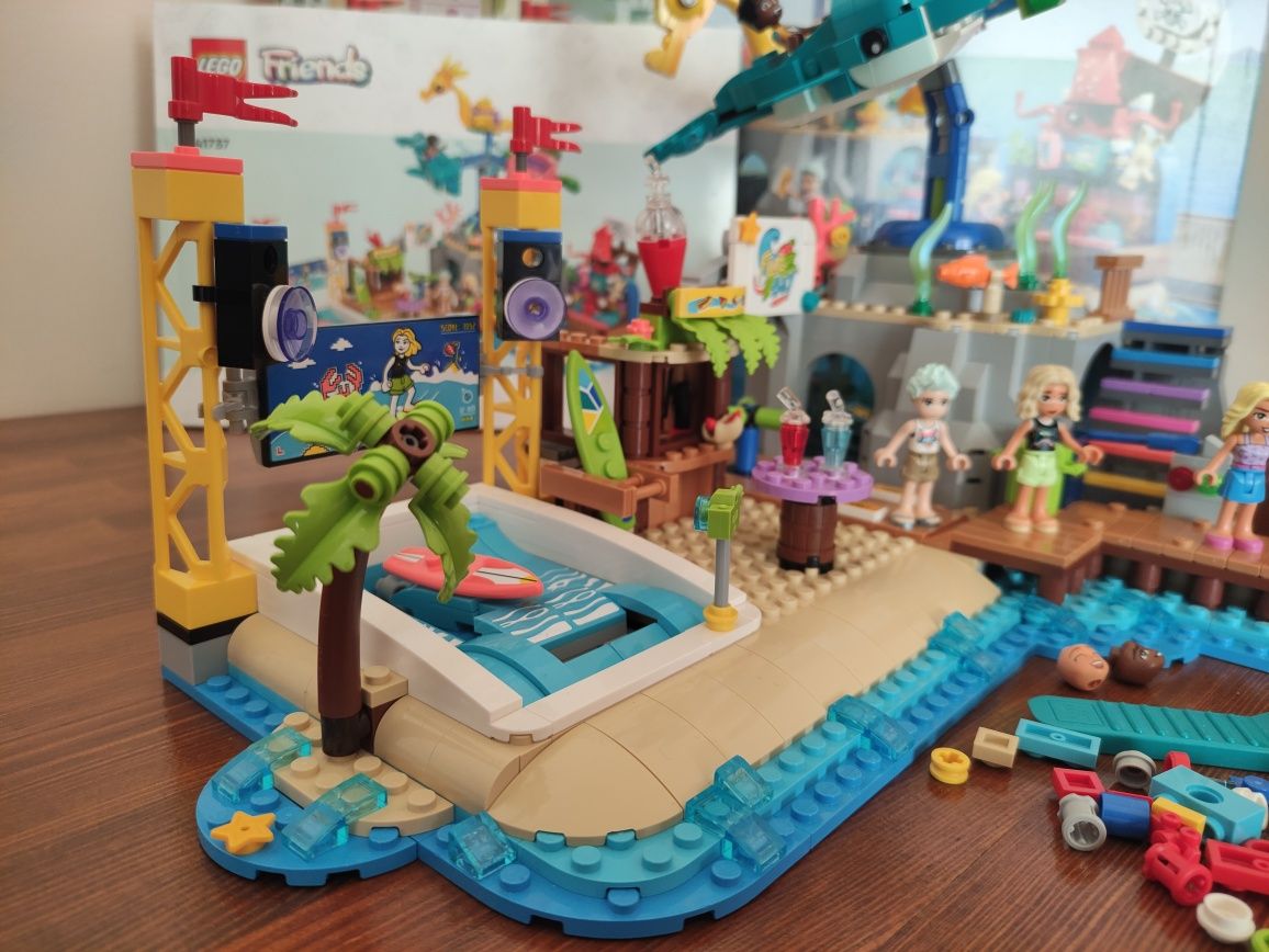LEGO Friends 41737 - Plażowy park rozrywki