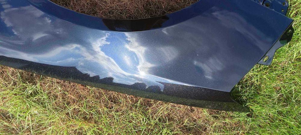 Błotnik Passat b6 LC9X