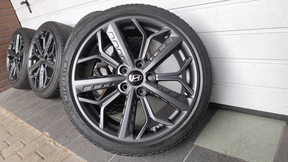 Koła 18" Hyundai i 20N i20 opony zima 215/40/18 5x114,3 (OL1892)