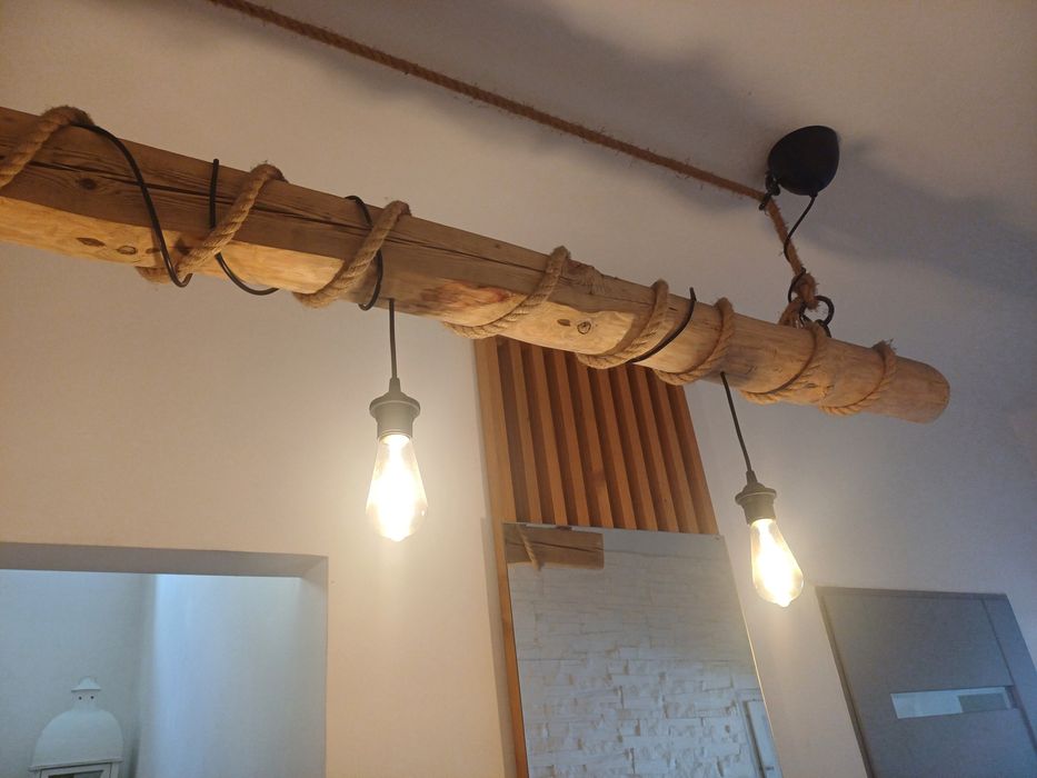 Lampa  drewniana