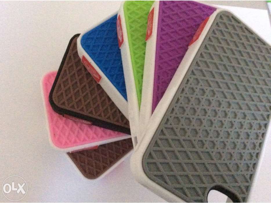 Capas Vans para iPhone 4 e 4s