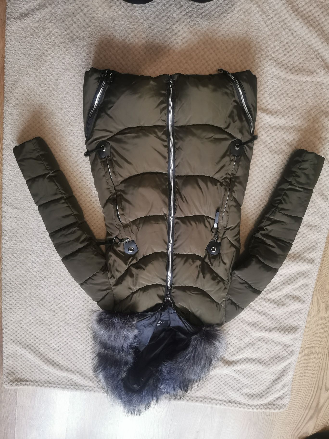 Zimowa kurtka /płaszcz