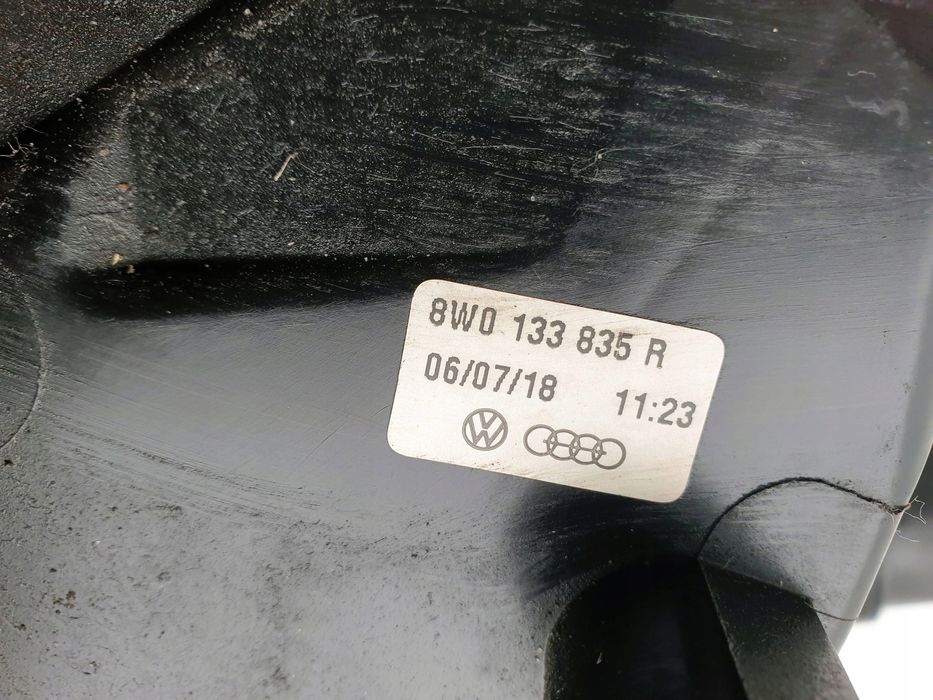 obudowa filtra powietrza audi rs5 8w0133835r