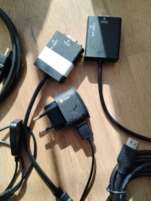 Fichas  vga prea vídeo projetor cabos midi aparelho crocast