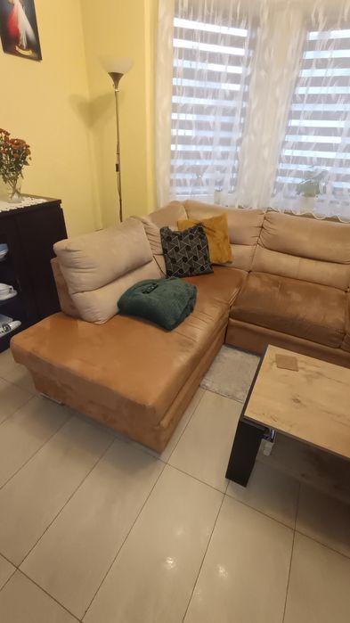 Sofa narożna z funkcją spania