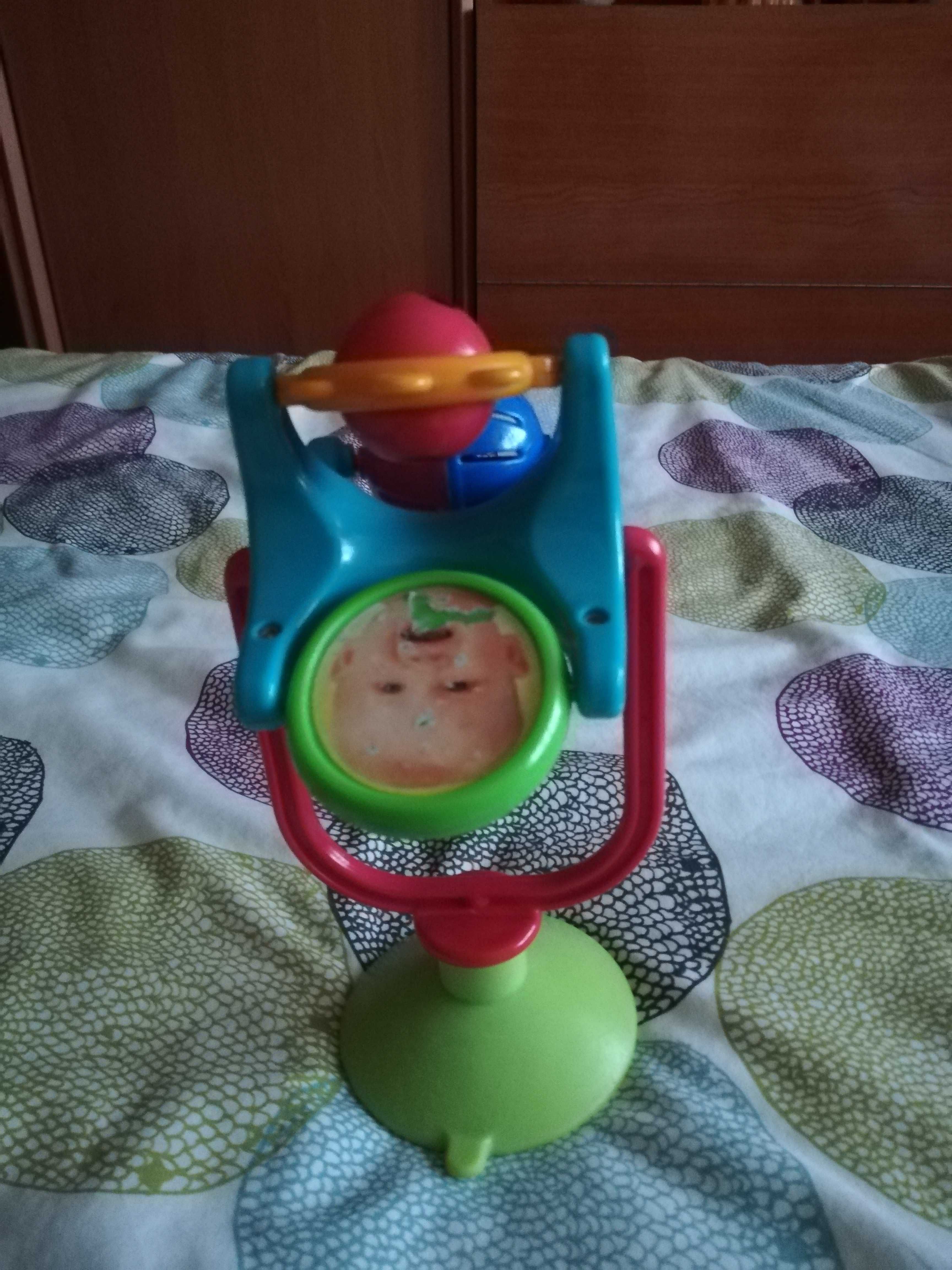 Brinquedo para mesa da papa