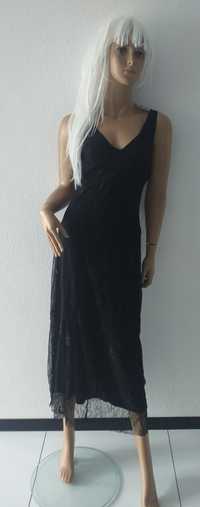 Sukienka mała czarna koronkowa firmy Desigual rozmiar L