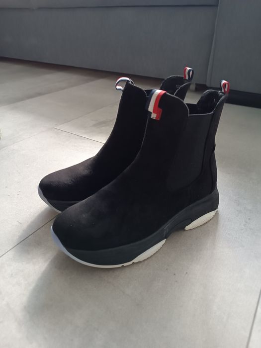 Wysokie buty rozmiar 36