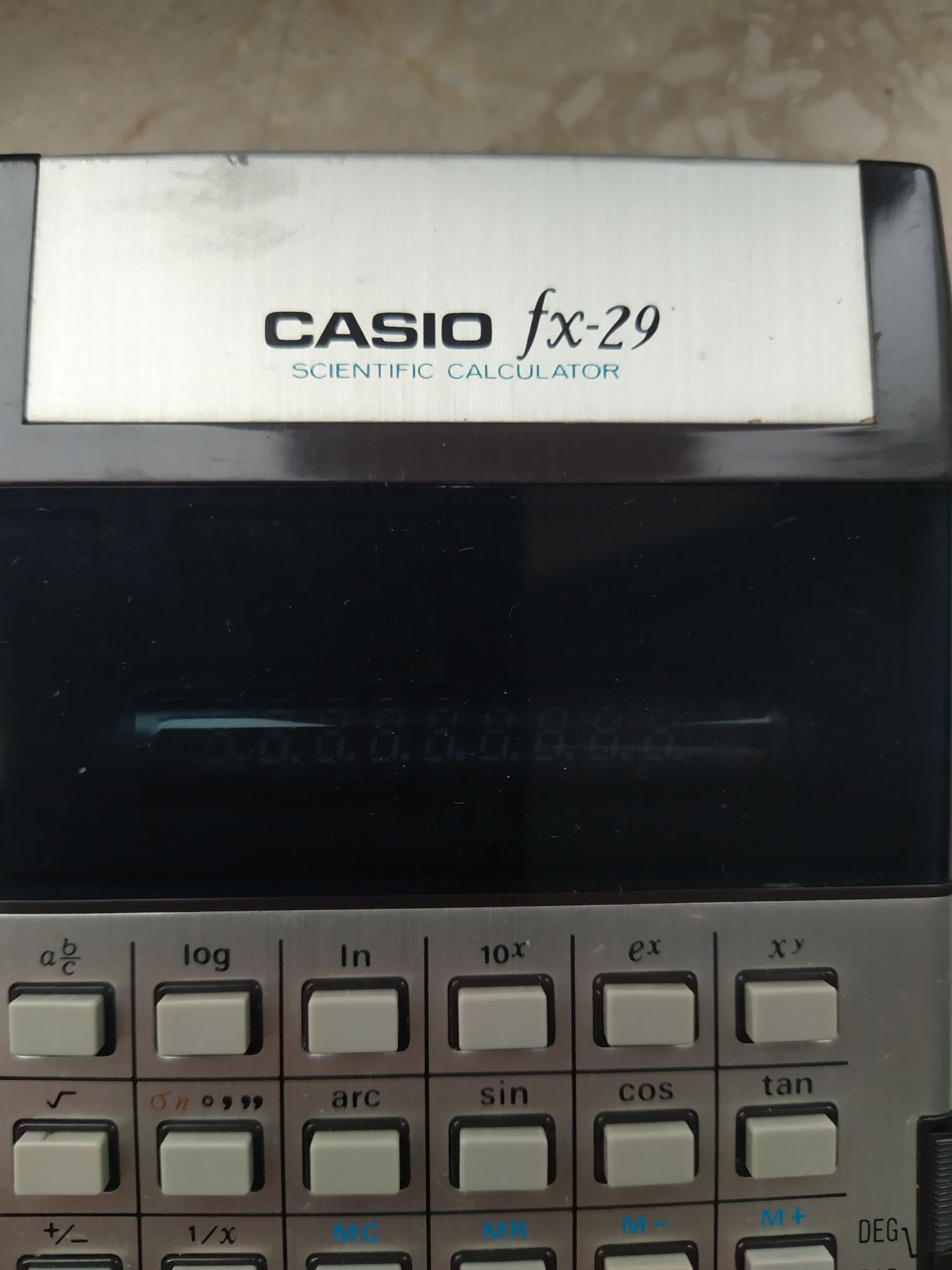 Zabytkowy kalkulator Casio fx-29