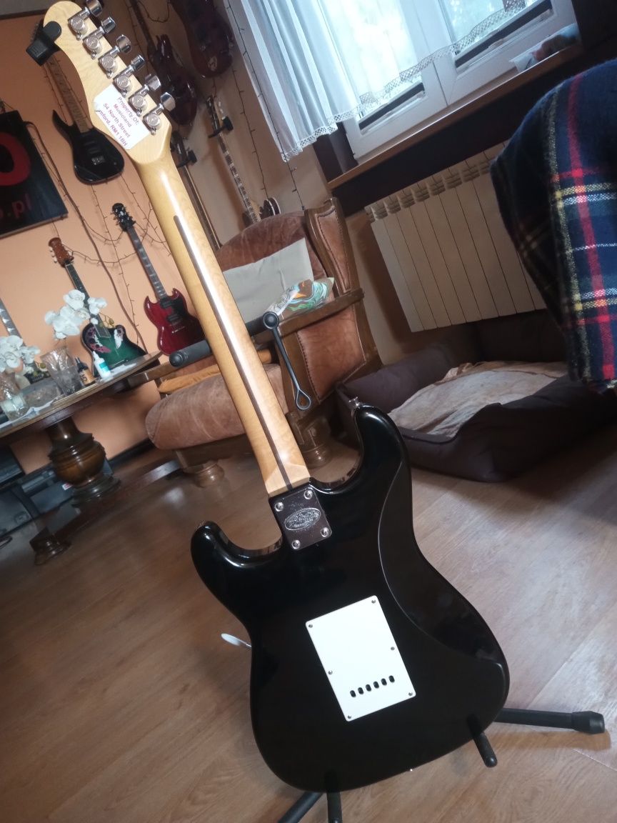 Gitara elektryczna STAGG Stratocaster