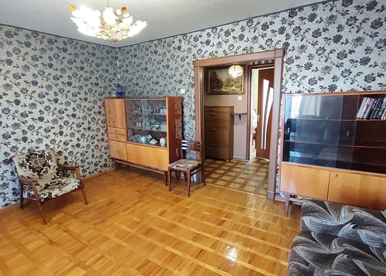 Продаж 3к на Слов'янці!