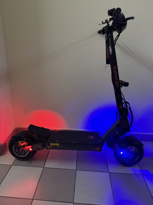 Kukirin g4 2025 в новом состоянии пробег 700 км