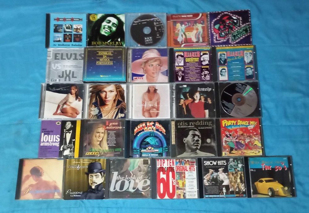 ---» 26 CDs (1€ cada) «---