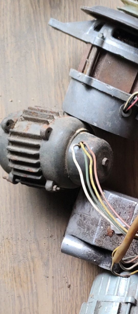 Silnik elektryczny siłowy 0.75kw