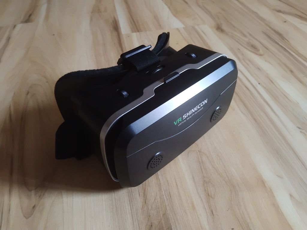 Czarne gogle VR!