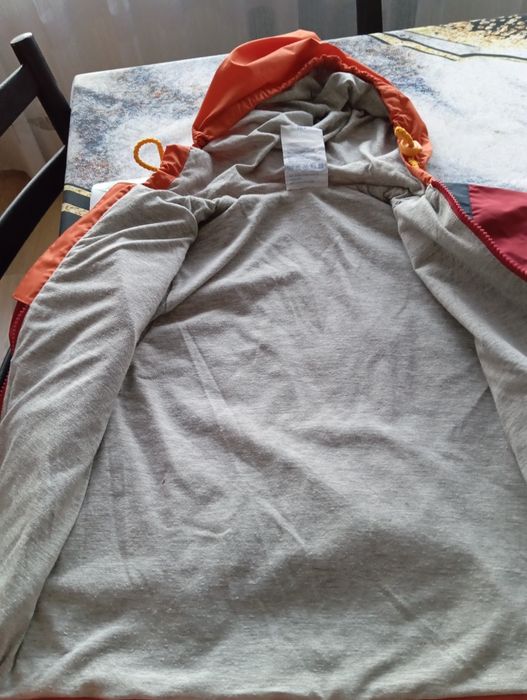 Przeciwdeszczowa kurtka chłopięca