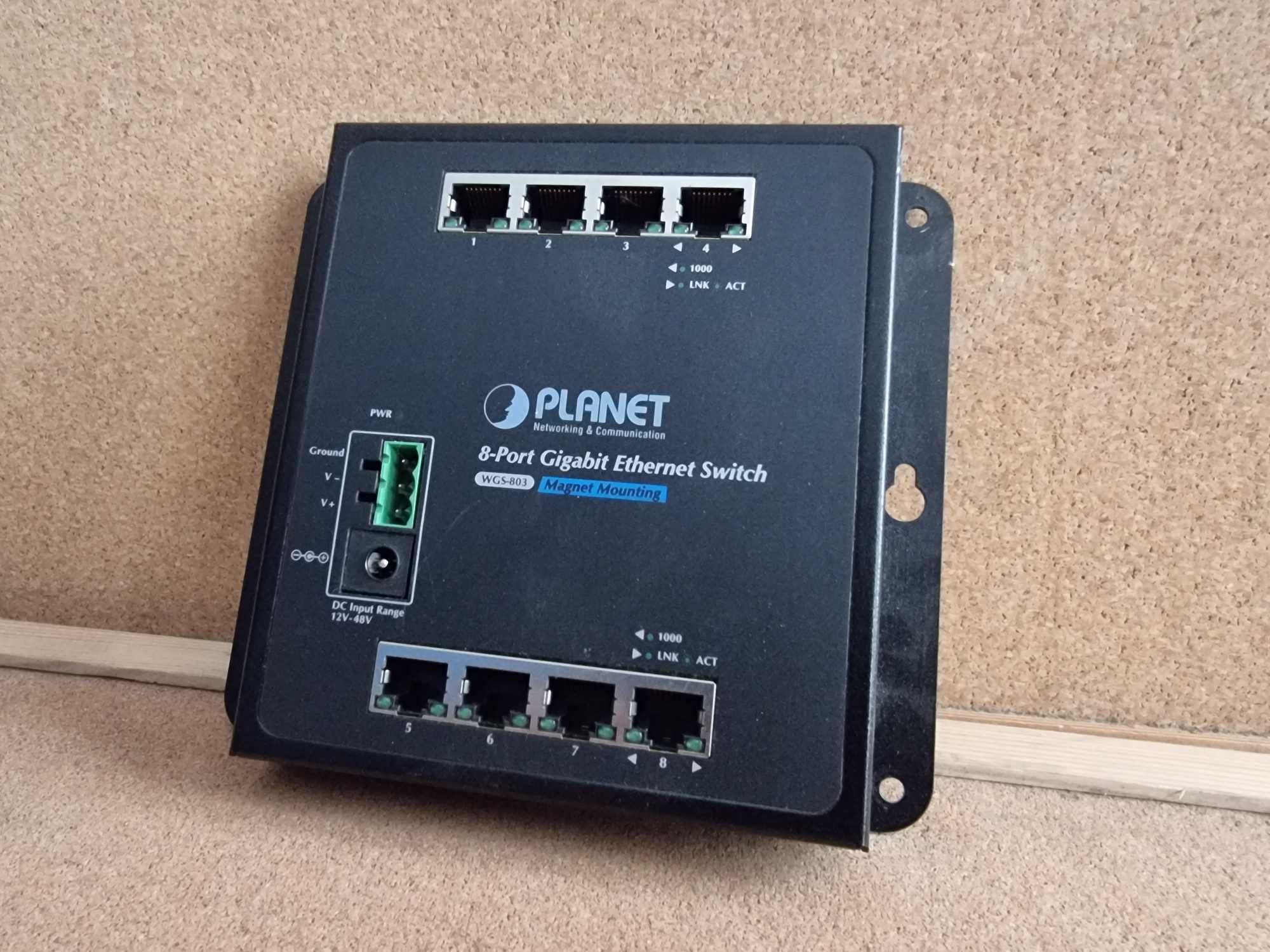 PLANET WGS-803 switch L2 Gigabit Ethernet (10/100/1000) Czarny