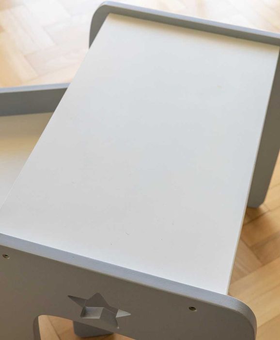 stolik biurko dziecięce z krzesłem