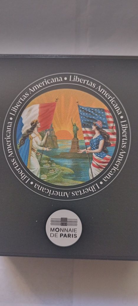 Золота есклюзив монета Libertas Amerika 200ЄФранція,хайрельєф,999,1унц