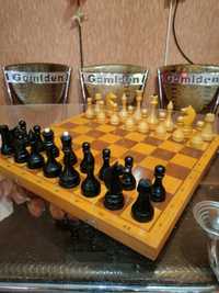 Семеновский набор красивые большие деревянные шахматы. Доска 45х45 см.