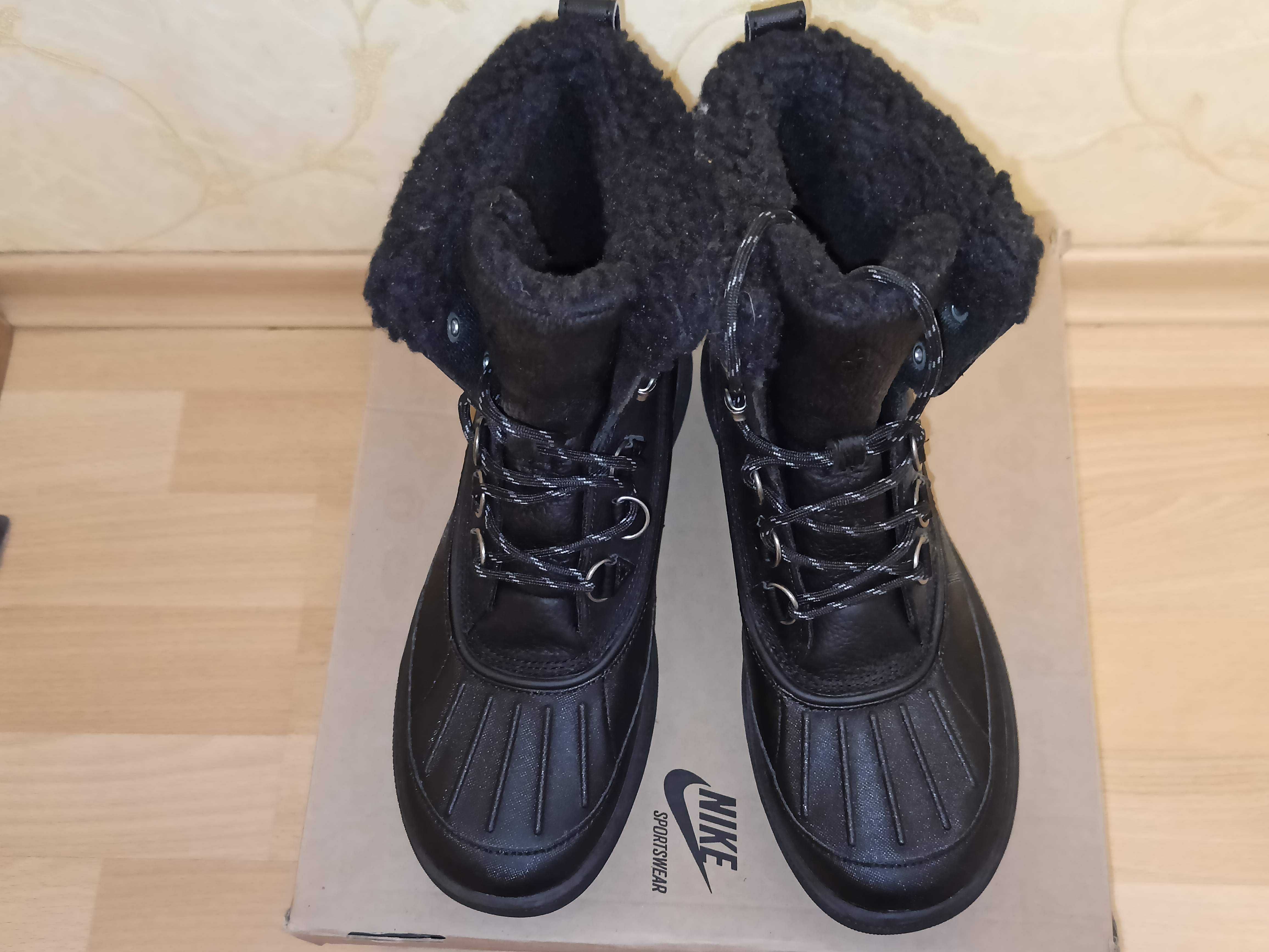 Зимние женские ботинки NIKE Woodside 2 High ACG /Оригинал/ - новые