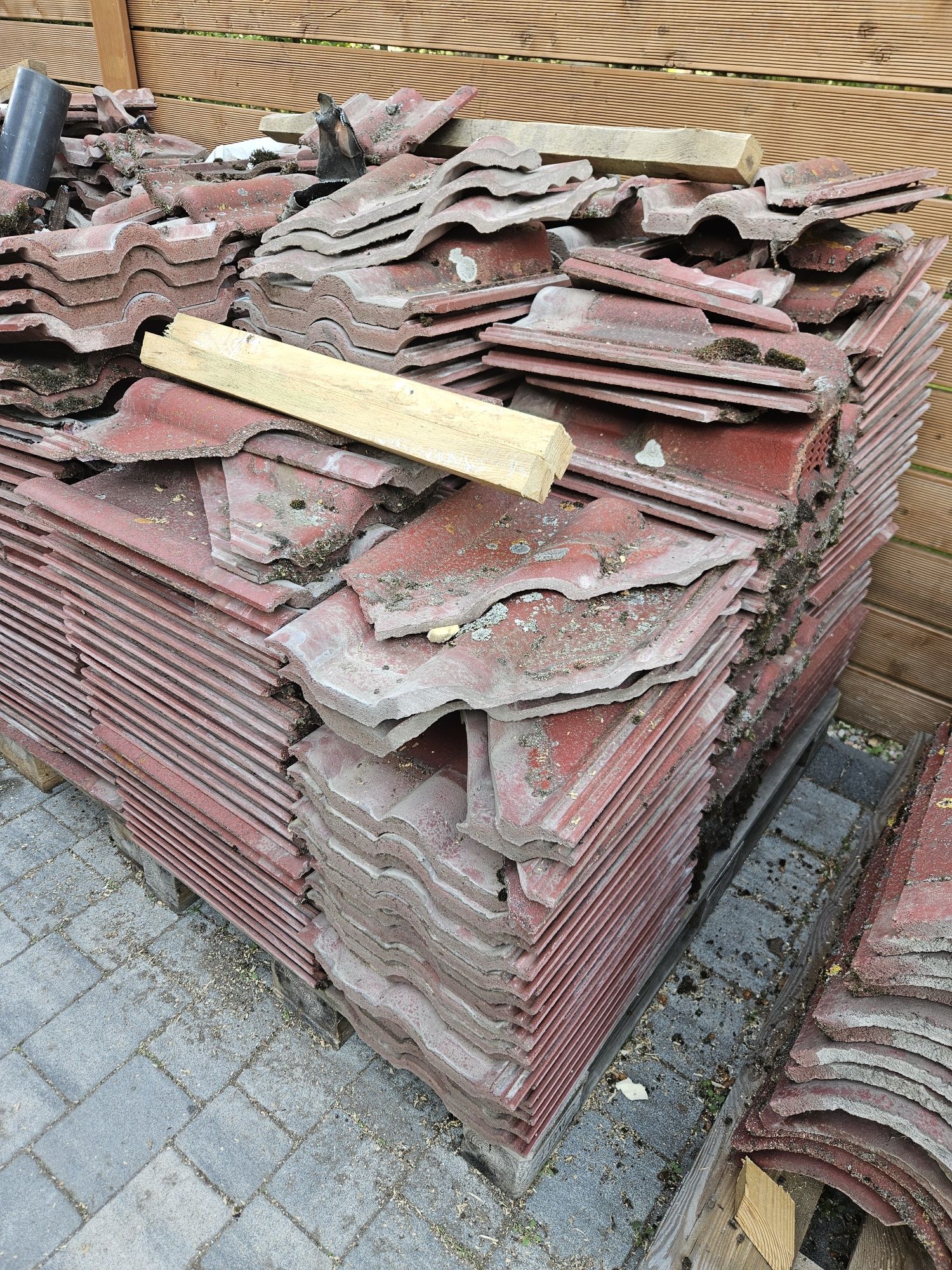 Dachówka betonowa i rynny