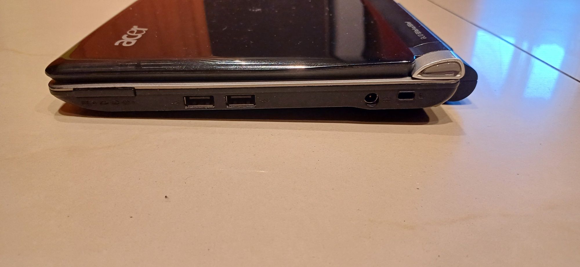 Acer aspire one D250