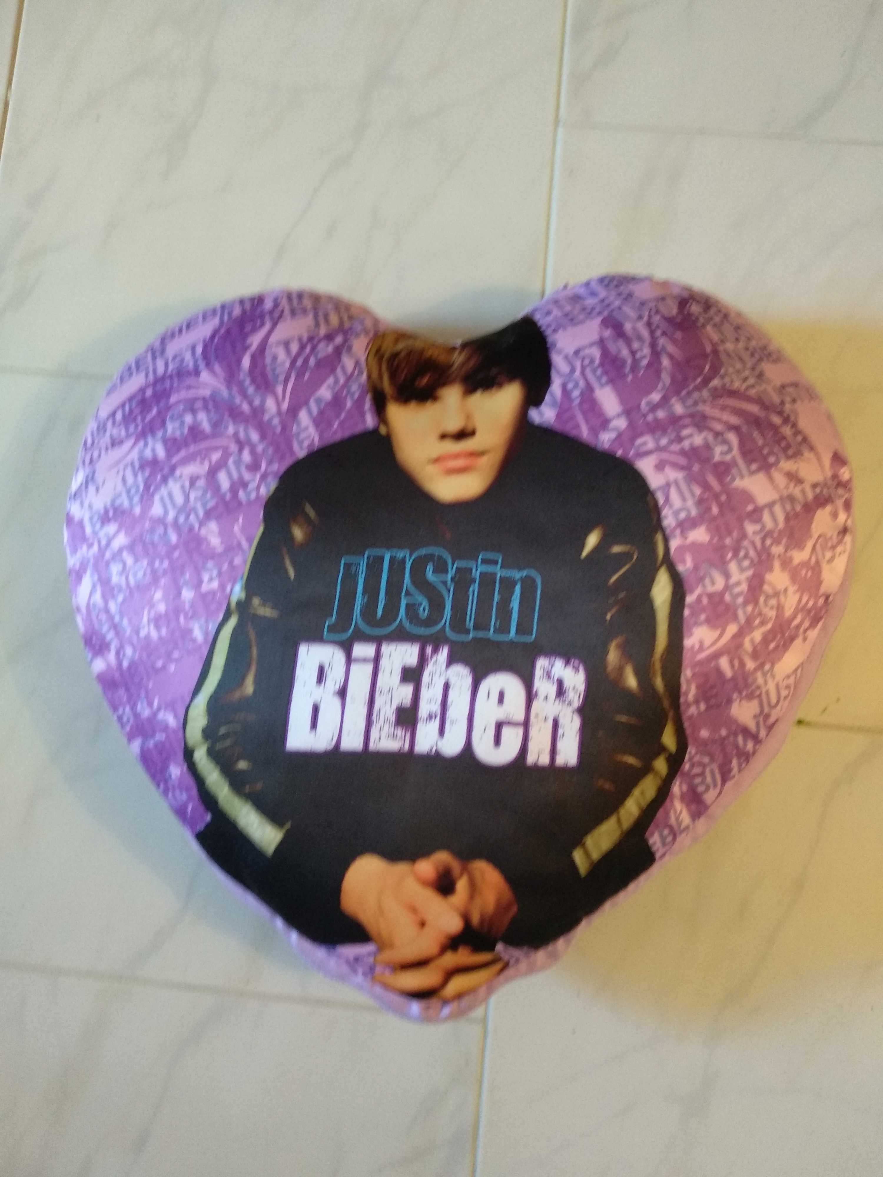 Almofada Coração Justin Bieber