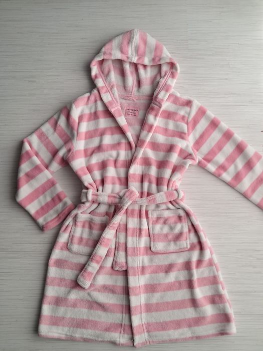 Szlafrok dziewczęcy rozm. 146/152