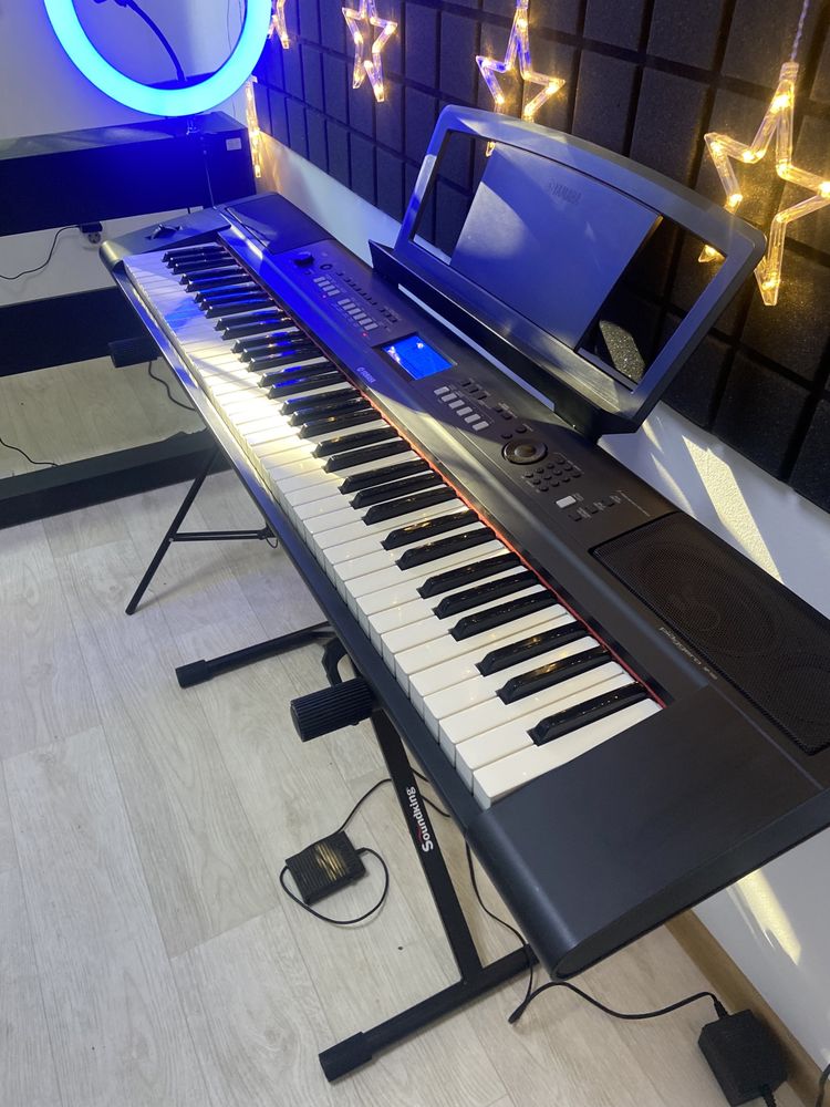 Цифрове піаніно YAMAHA piaggero NP-V80 электронное пианино, синтезатор