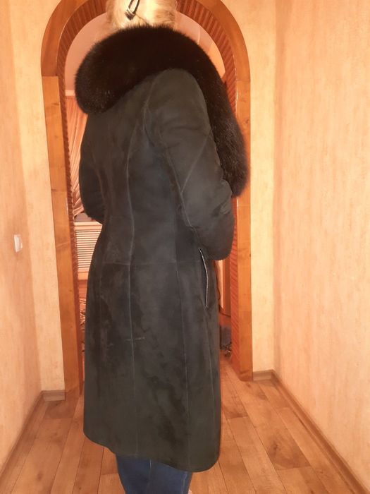 Продам женскую дубленку натуральная кожа