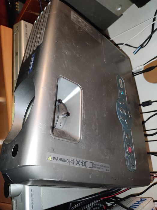 Projektor  duży przenośny Epson