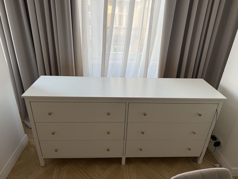 Komoda szafa szafka biala biała + zlotymi zlote złote gałki uchwyty