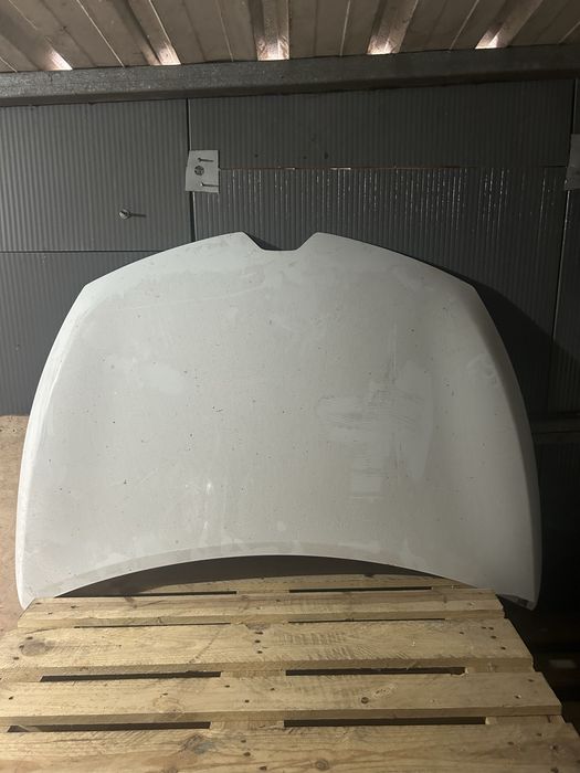 Capot renault clio 4