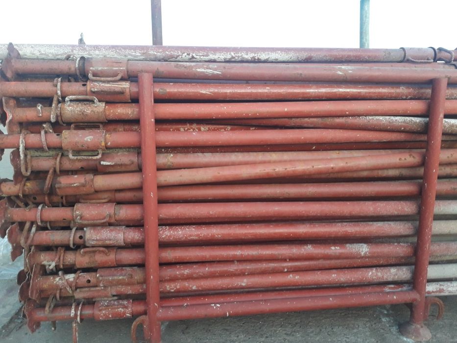 Stemple budowlane 3.60m podpory sztyce