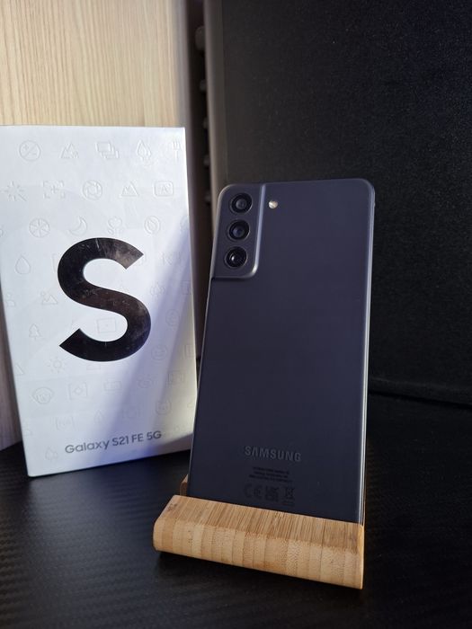 Samsung S21 FE - Bardzo Dobry Stan