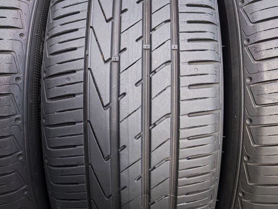 Літні шини 235 55 r18 100V Hankook Ventus S1 Evo 2 Suv