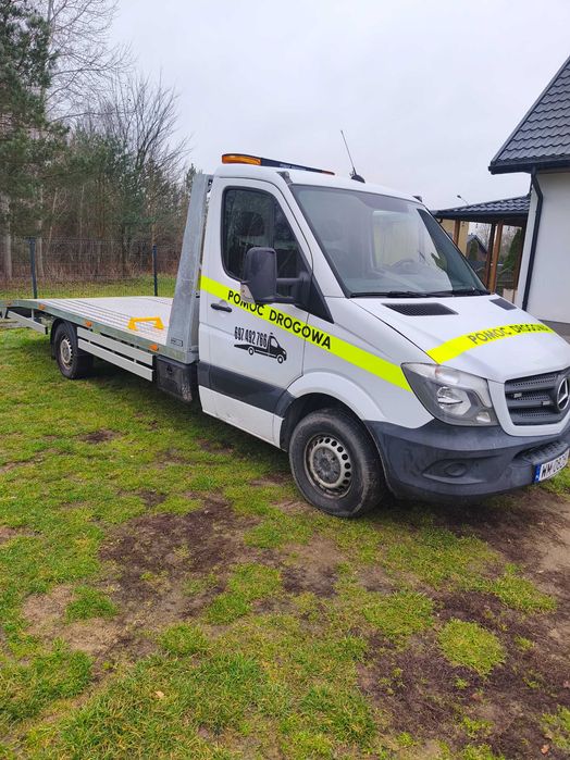 Holowanie pomoc drogowa