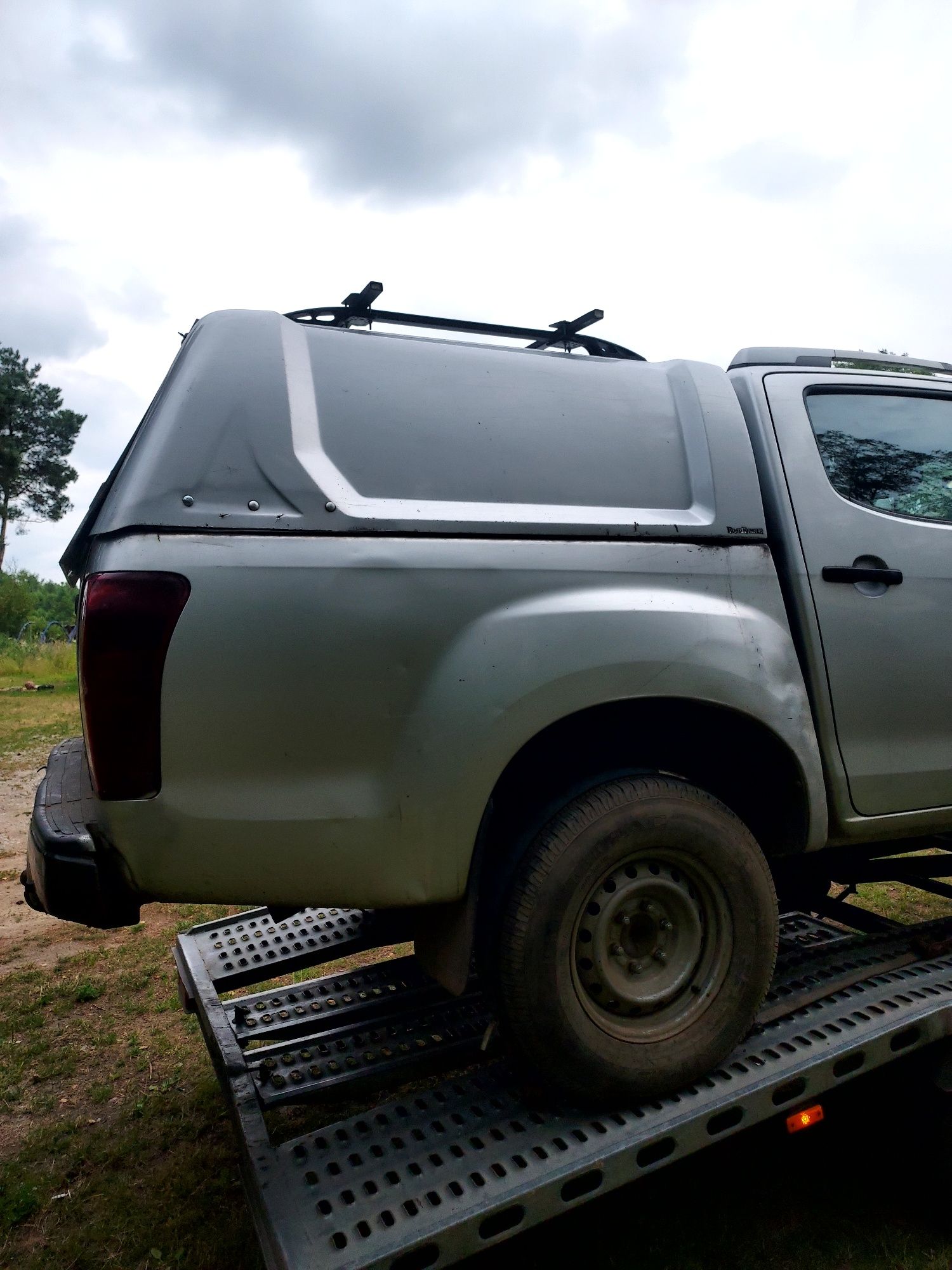 Isuzu D-max II klima wciągarka