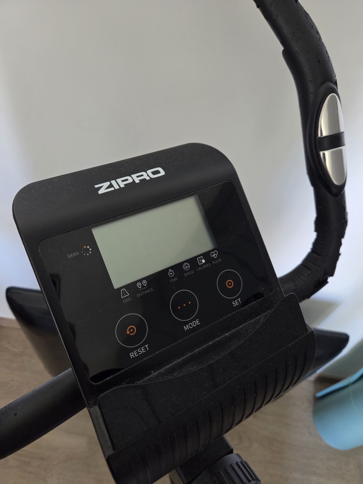 Rowerek stacjonarnt Zipro magnetyczny