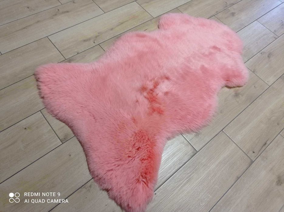 Dywan SKÓRY OWCZE duże skóra owcza różowa farbowana
