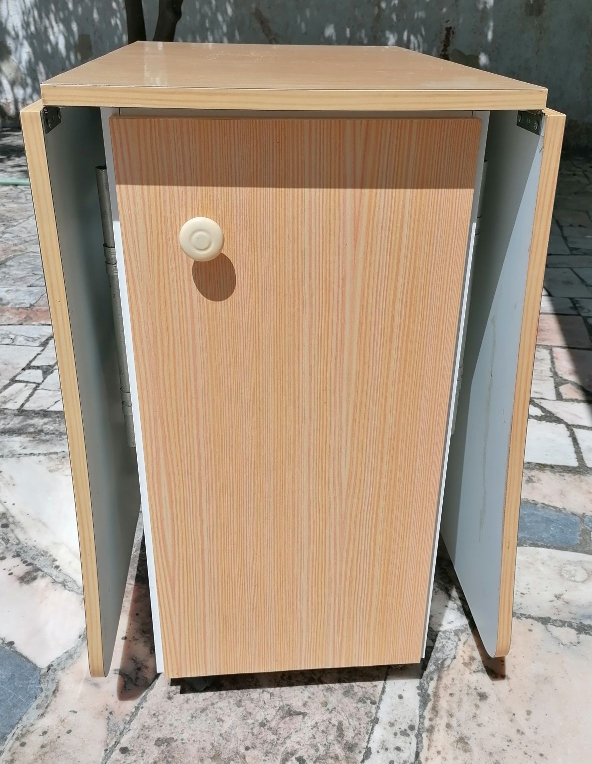 Mesa de cozinha desdobrável