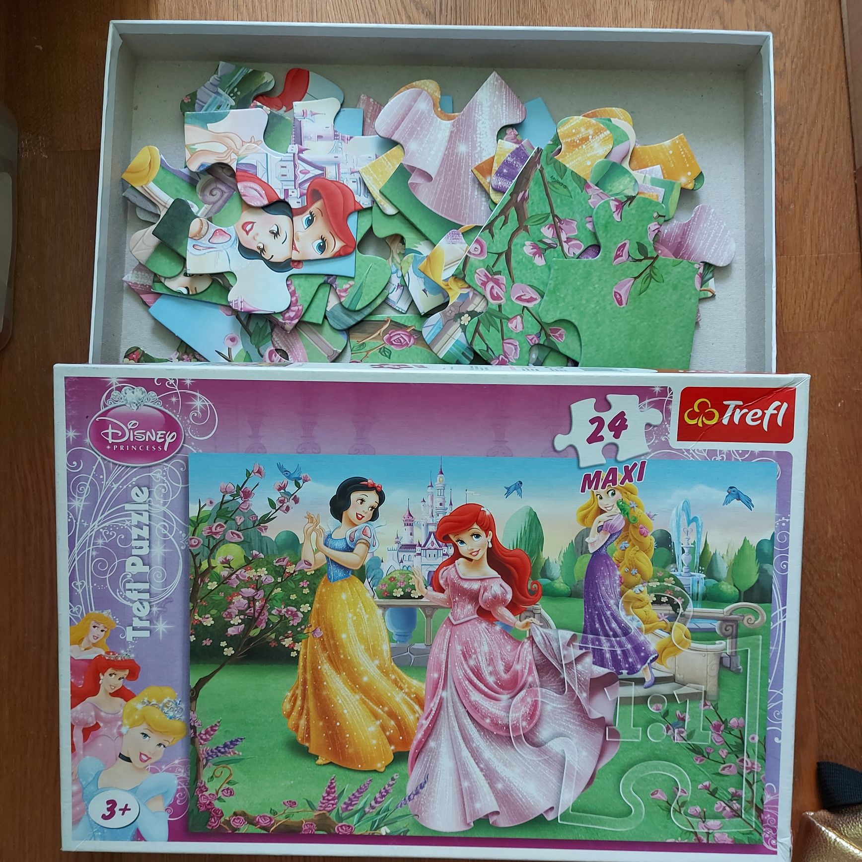 Puzzle trefl maxi 24 Disney księżniczki ariel, śnieżka, roszpunka