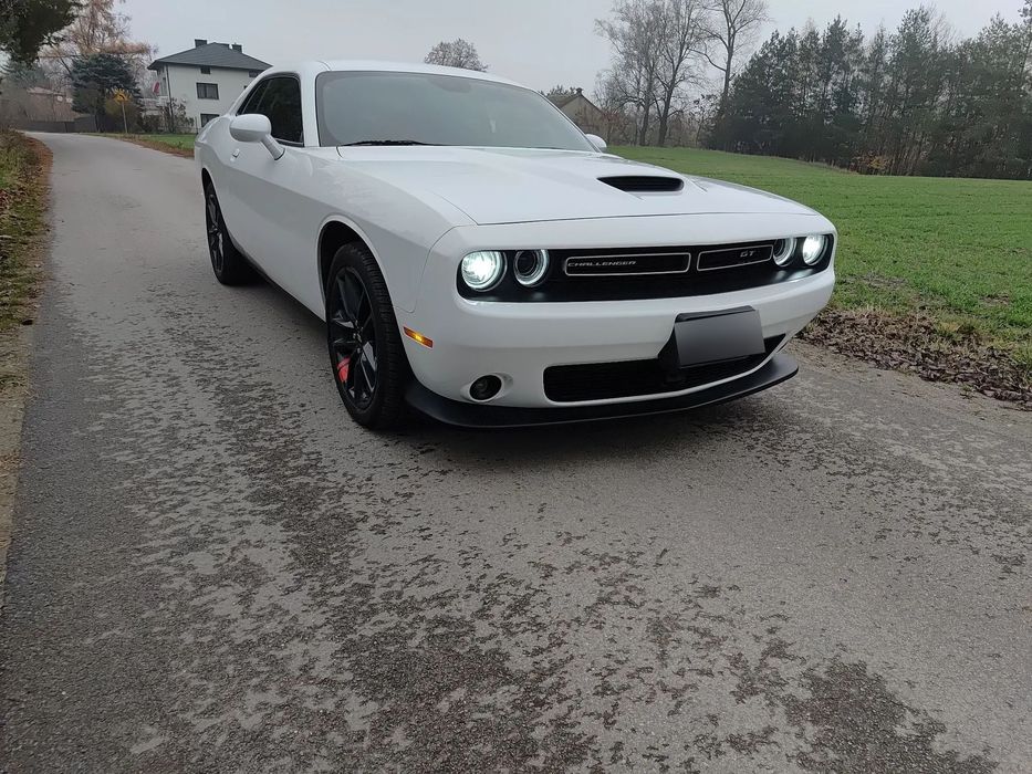 Dodge Challenger GT plus AWD